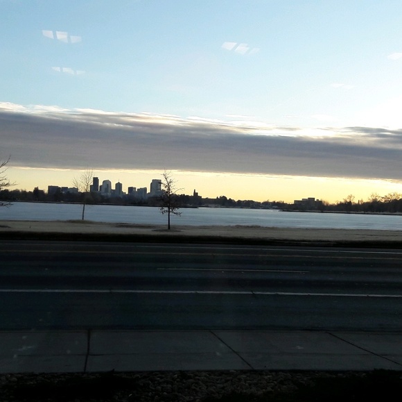 Meet your Posher, Senia - Picture 1 of 1